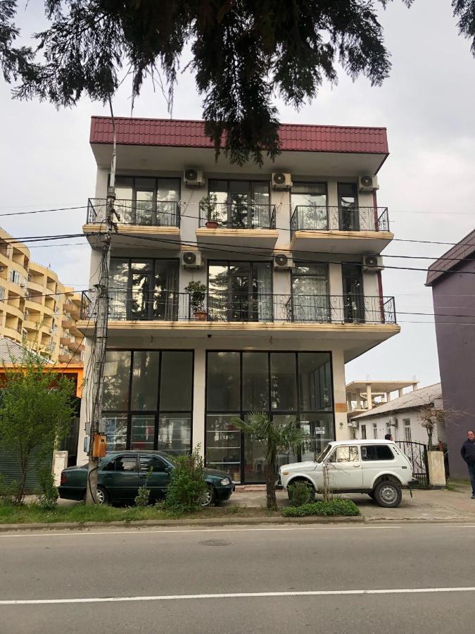 Temosalo Hotel Кобулети Екстериор снимка